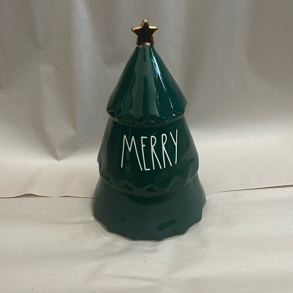 Rae dunn green Christmas tree decor “merry” - Picture 1 of 3